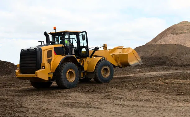 wheel-loader-on-a-construction-site